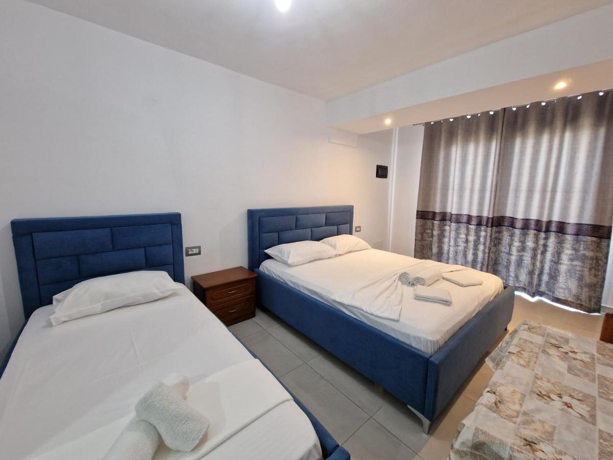 Petrefi Apartments Ksamil Exterior foto